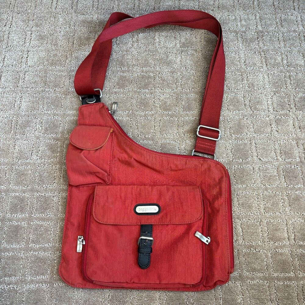 Baggallini Uptown Slim Sling Organizer Crossbody Messenger Purse Orange Travel